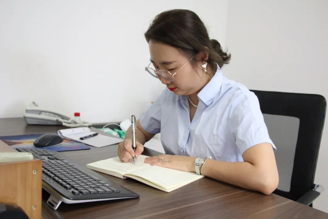 【向下扎根，向上生長(zhǎng)】宋佳嶺：十年磨劍，成就更好的自己